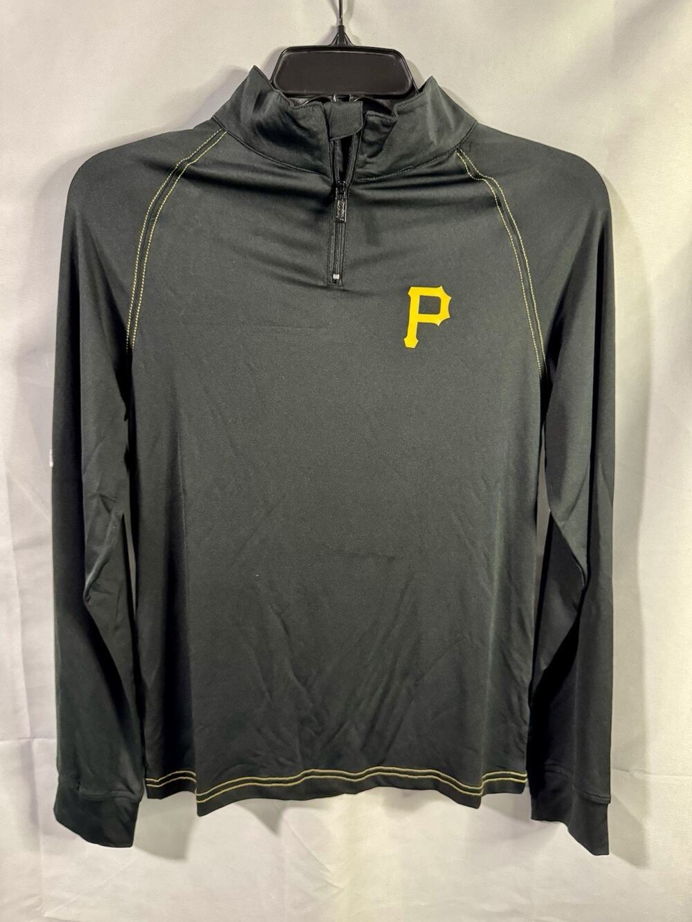 Pittsburgh Pirates Stitches Women’s Long Sleeve Stretch Athletic Top Medium NWT